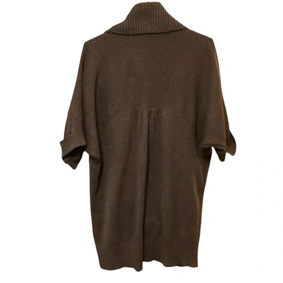 SOLD Design History Mocha Mousse Cowlneck Oversized Pocket Sweater - Picture 3 of 8